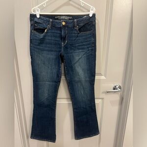 American Eagle Skinny Kick Jeans - Size 14